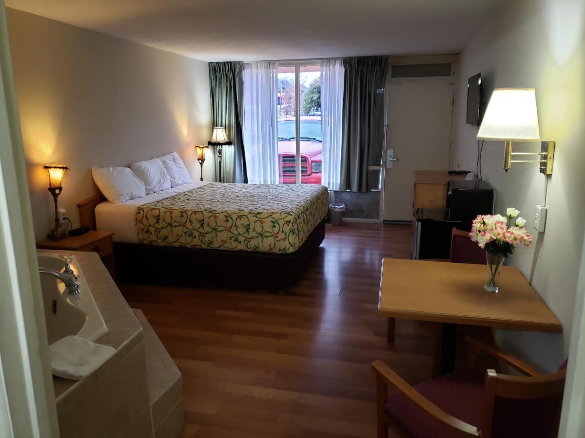 Mountain Home Inn Bagian luar foto