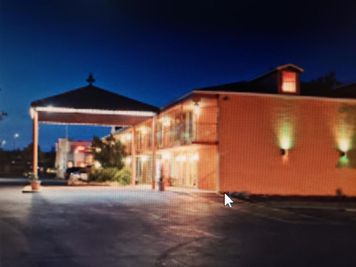 Mountain Home Inn Bagian luar foto